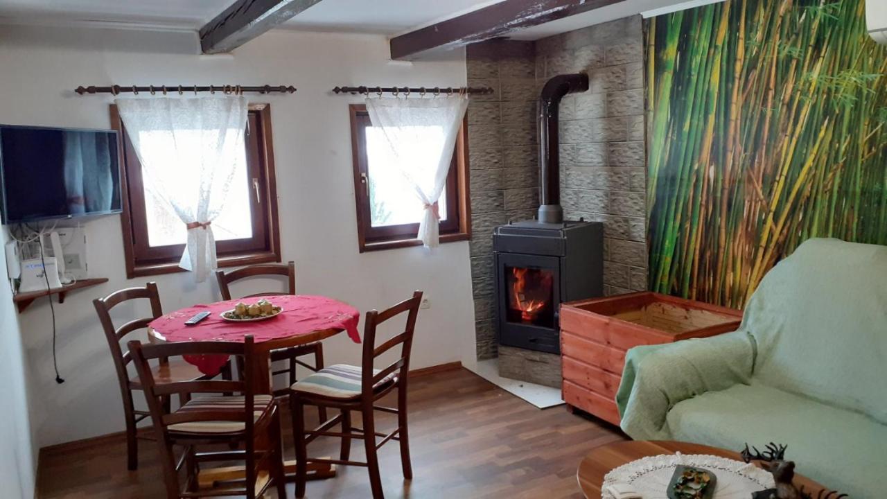 Kuca Za Odmor Jezero Villa Ogulin Eksteriør bilde
